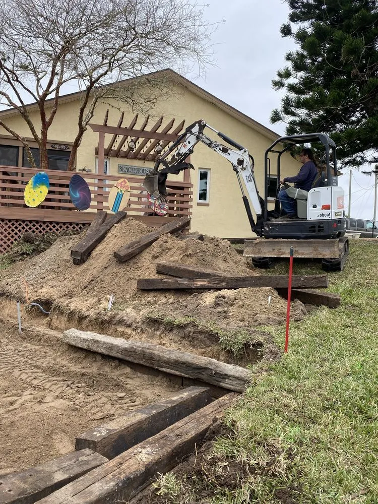 Reliable landscaping services experts serving Palm Coast, FL - Yetti Landscape