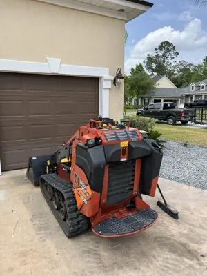 Yetti Landscape Logo