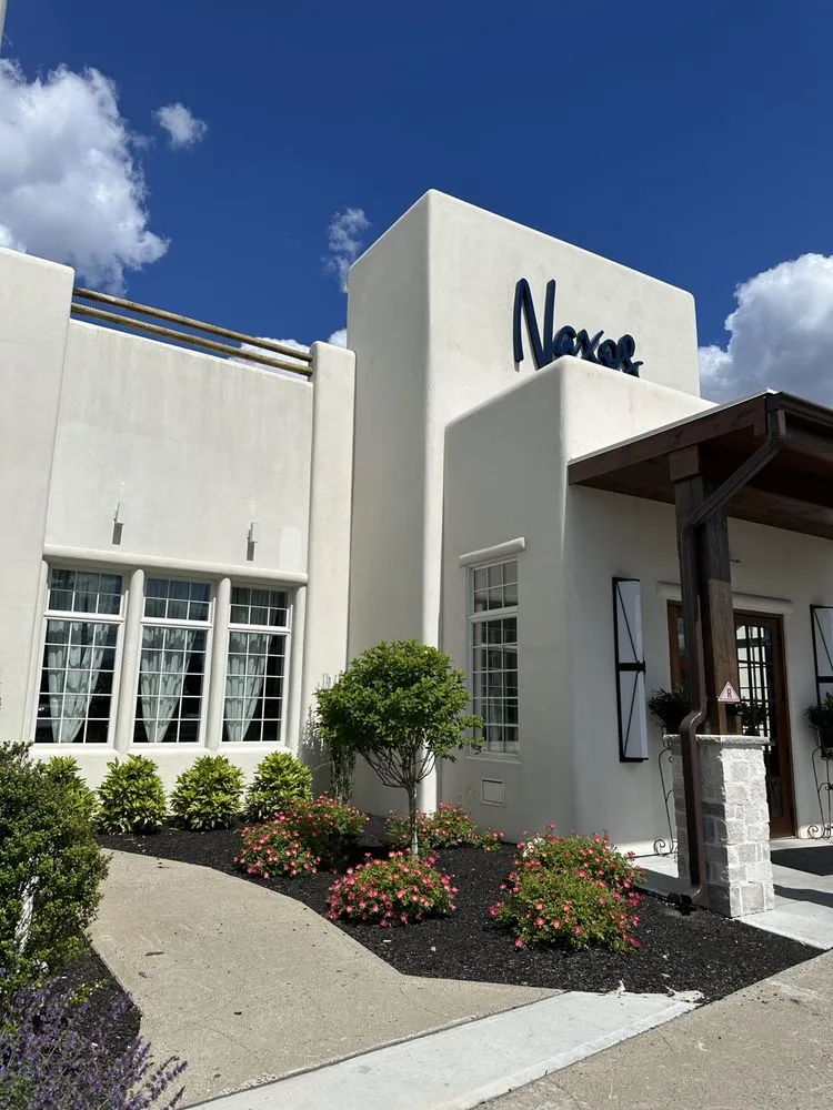 Reliable outdoor landscaping in Totowa, NJ - Yianni's Landscape Group