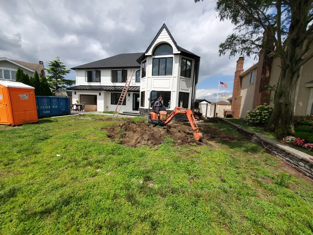 Expert outdoor landscaping for homes in Secaucus, NJ by Yimei Landscape