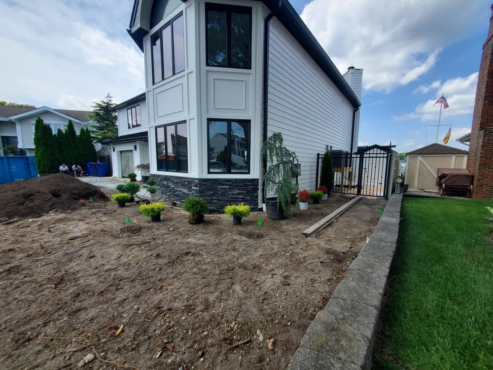 Expert yard cleanup service in Secaucus, NJ by Yimei Landscape