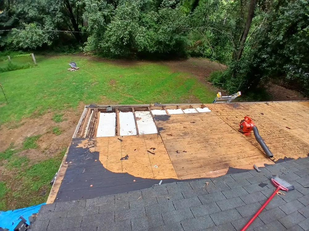 Local yard maintenance in Atlanta, GA by YLS Lopez Roofing Solutions