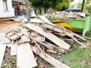 Reliable yard cleanup service in Philadelphia, PA by Yo Trash Guy