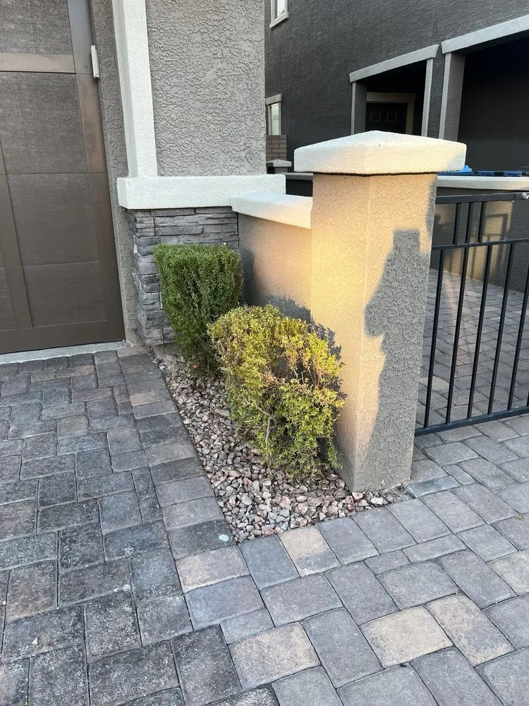 Affordable garden landscaping in Las Vegas, NV - Yocmar Lawn Services