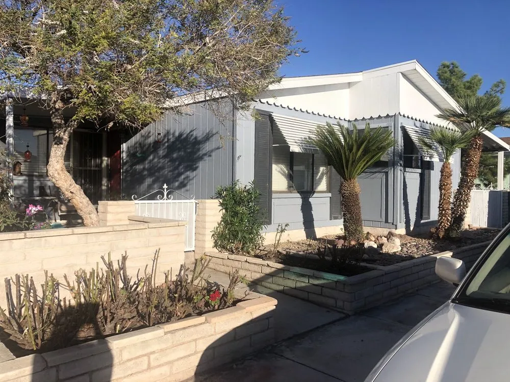 Top-rated yard maintenance for beautiful yards in Las Vegas, NV by Yocmar Lawn Services