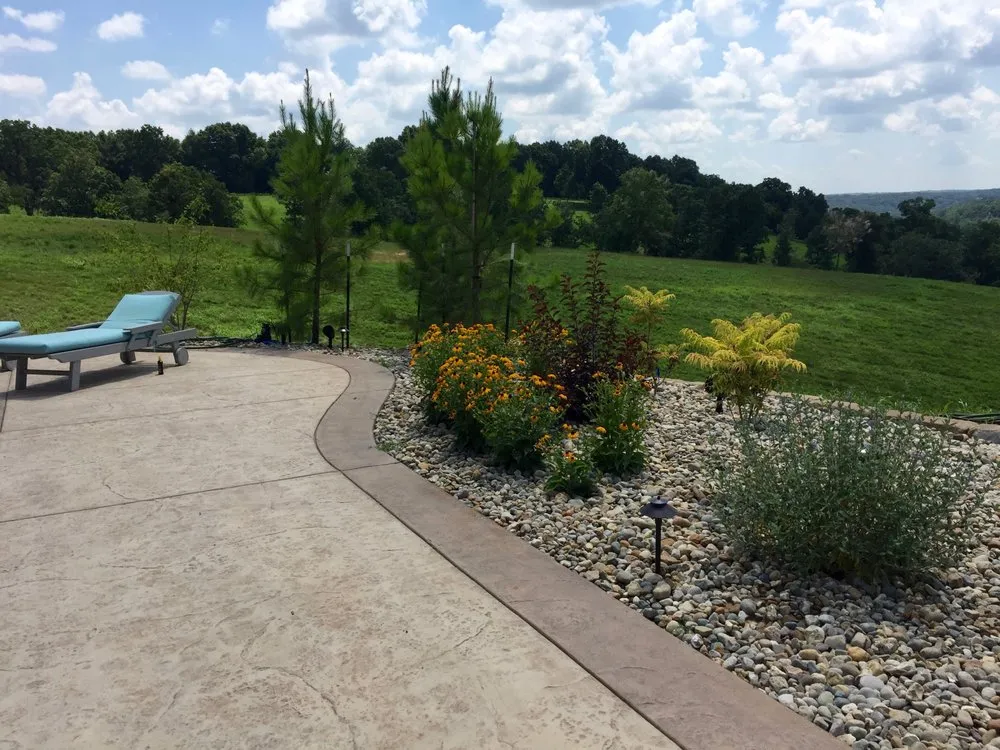Affordable landscape design experts serving Nixa, MO - Yoder Lawn