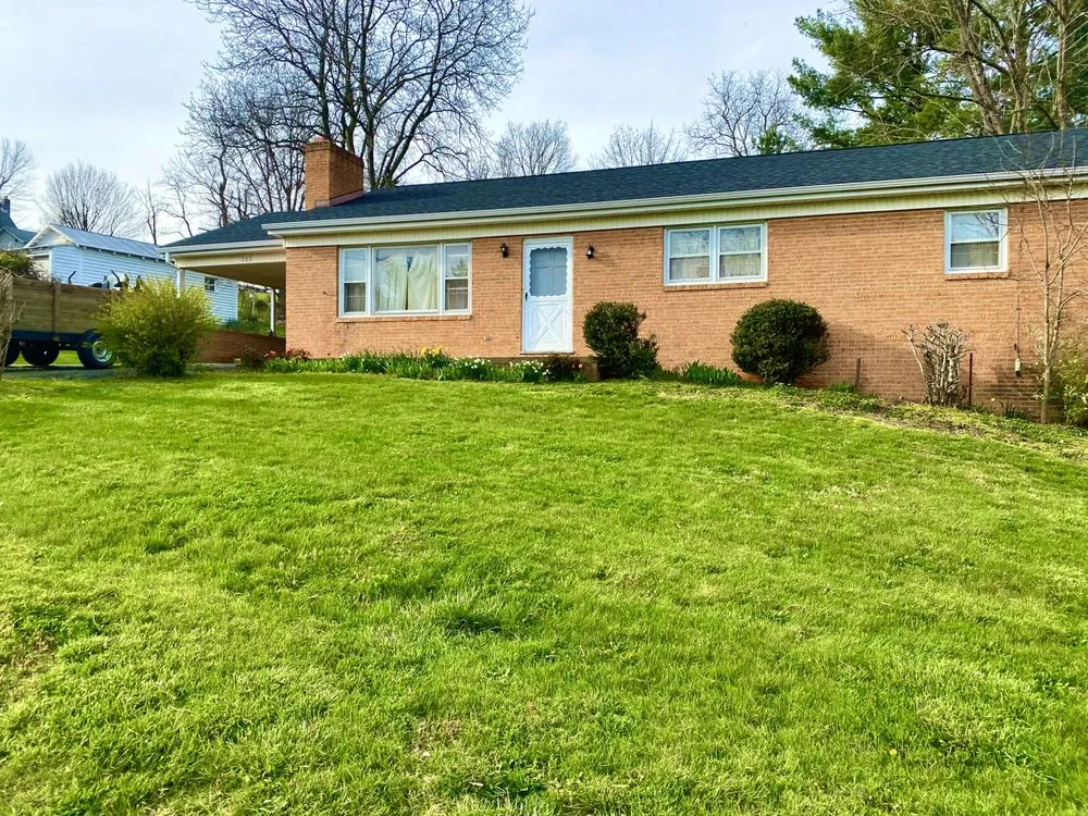 Reliable landscape installation experts serving Bridgewater, VA - Yoder's Lawn Care