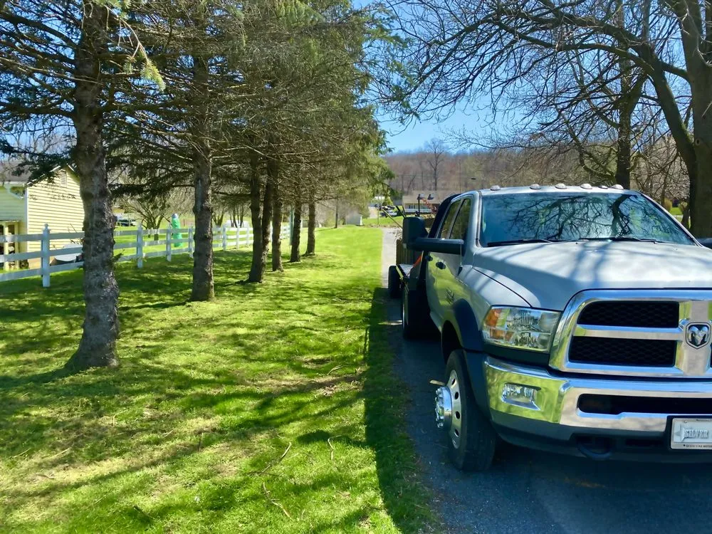 Custom yard maintenance experts serving Bridgewater, VA - Yoder's Lawn Care