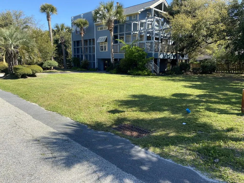 Local outdoor landscaping for homes across Mount Pleasant, SC - Yogi's Turf Lawn Care