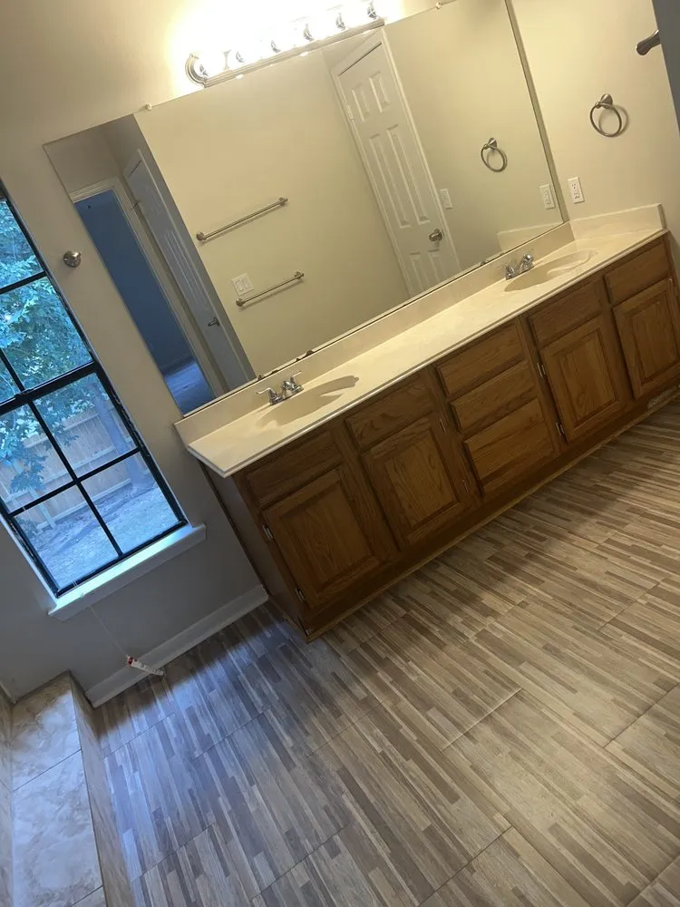 Affordable landscaping services with custom design in Katy, TX by Yolye Maid Services