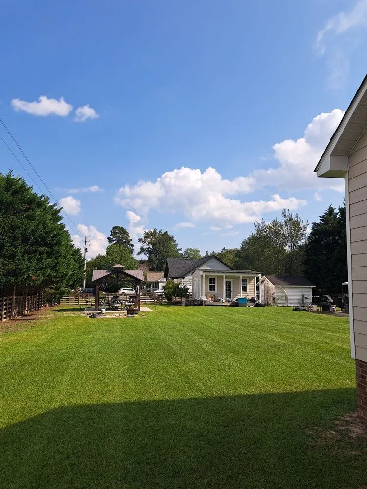 Reliable landscape installation experts serving Fuquay Varina, NC - Yonscapes