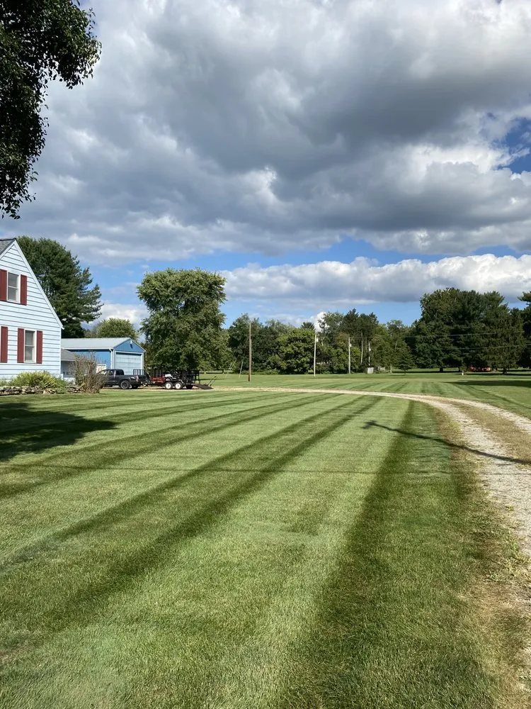 Reliable landscaping services for residential properties in Zanesville, OH by Yontz Services