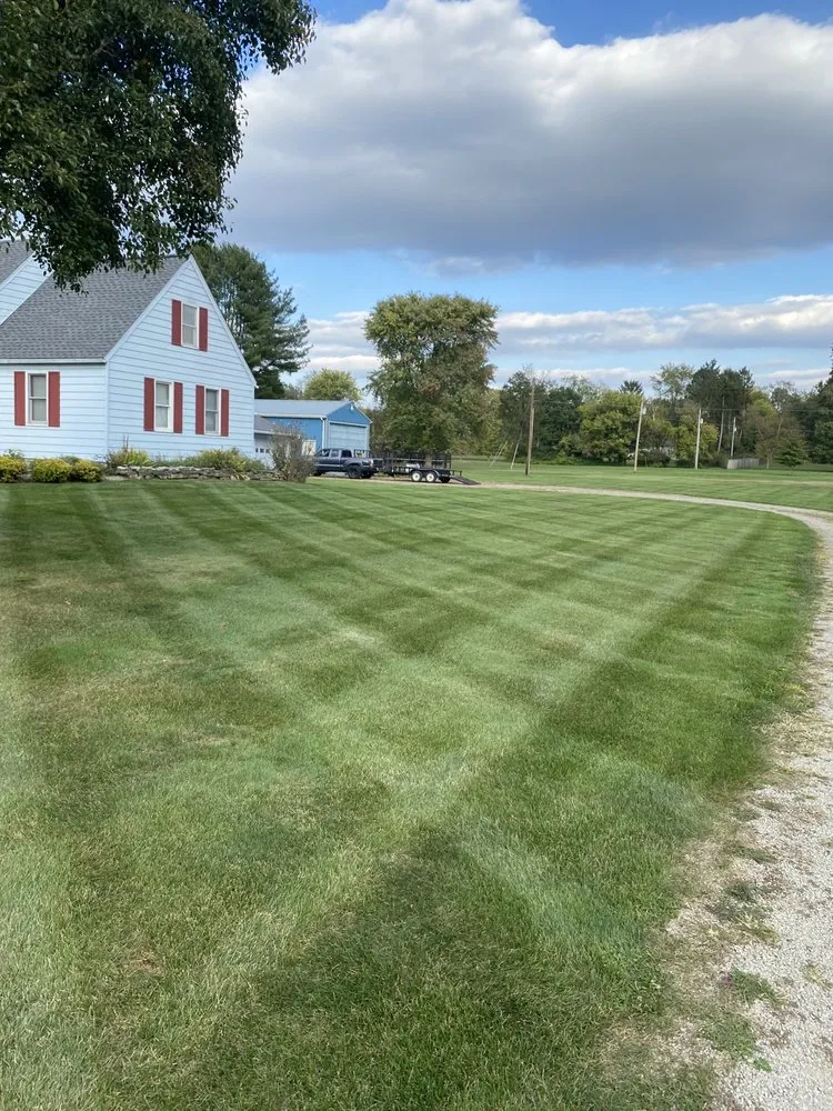 Expert lawn care service experts serving Zanesville, OH - Yontz Services