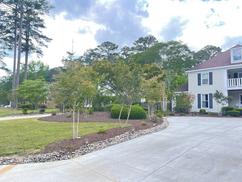 Expert garden landscaping in Greenville, NC by Yorch laun care landscaping
