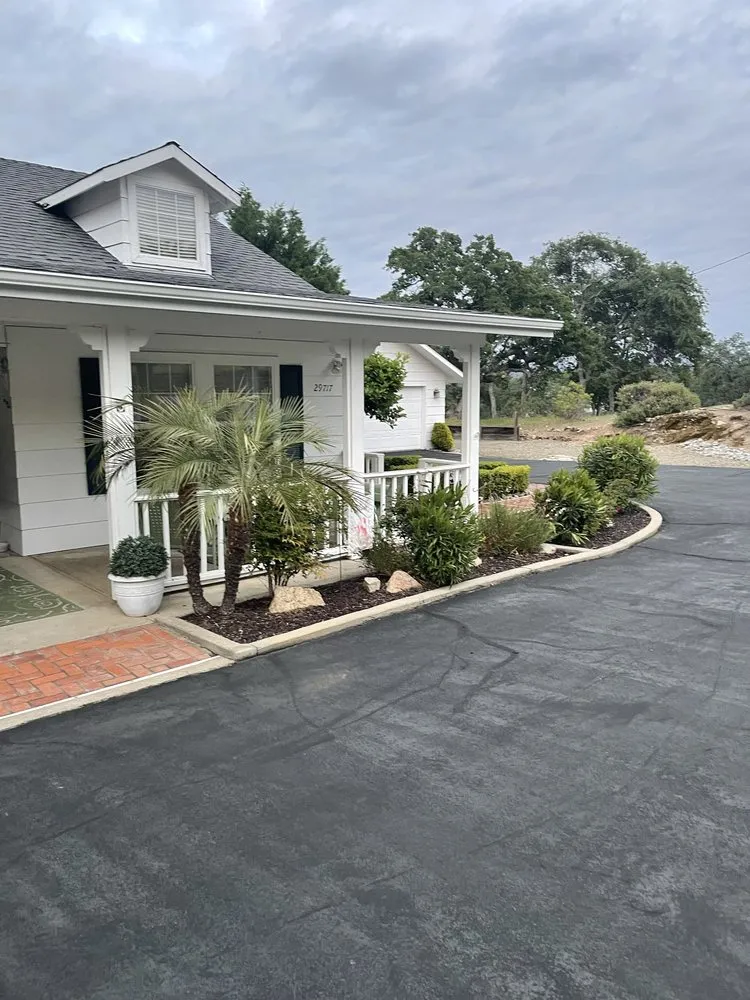 Trusted outdoor landscaping for year-round maintenance in Coarsegold, CA by Yosemite Live Edge