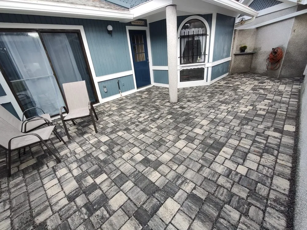 Trusted garden landscaping for homes across Green Cove Springs, FL - You got a guy for that Landscaping