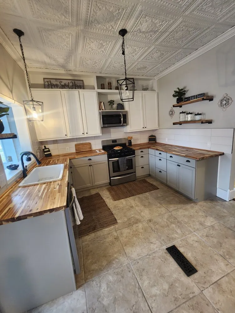 Top-rated yard cleanup service experts serving Broken Arrow, OK - You Nailed It Construction