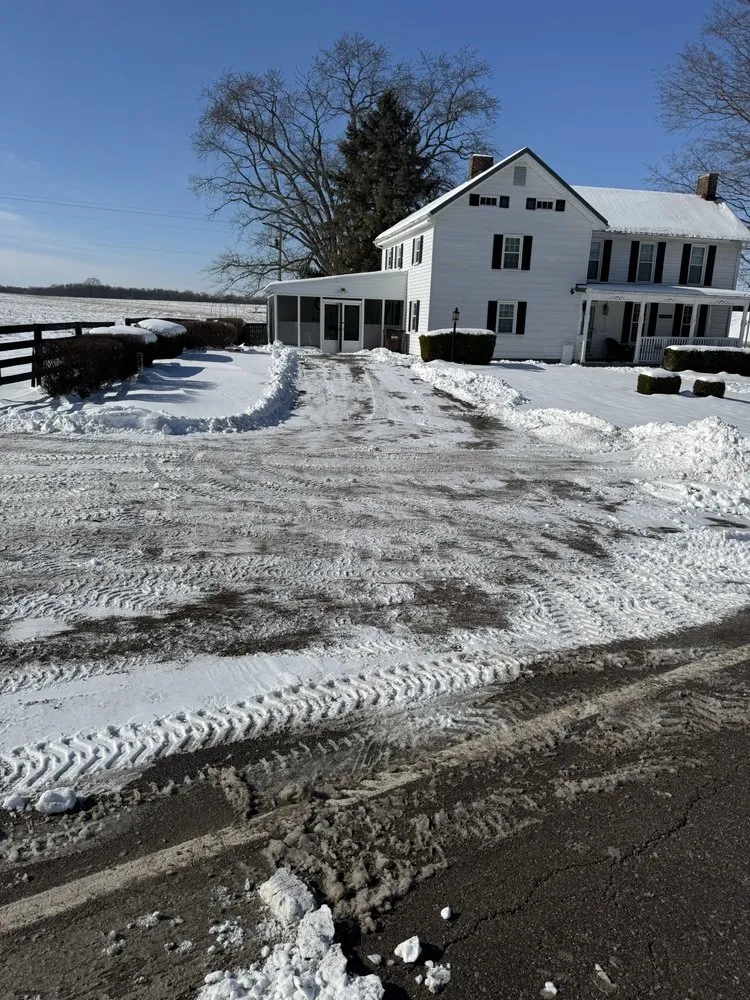 Affordable yard maintenance in Chillicothe, OH - Young Brothers Enterprise