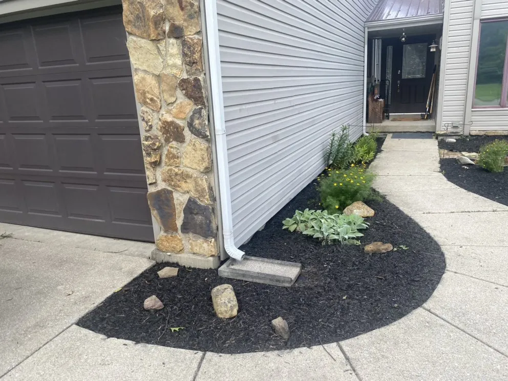 Top-rated residential landscaping experts serving Chillicothe, OH - Young Brothers Enterprise