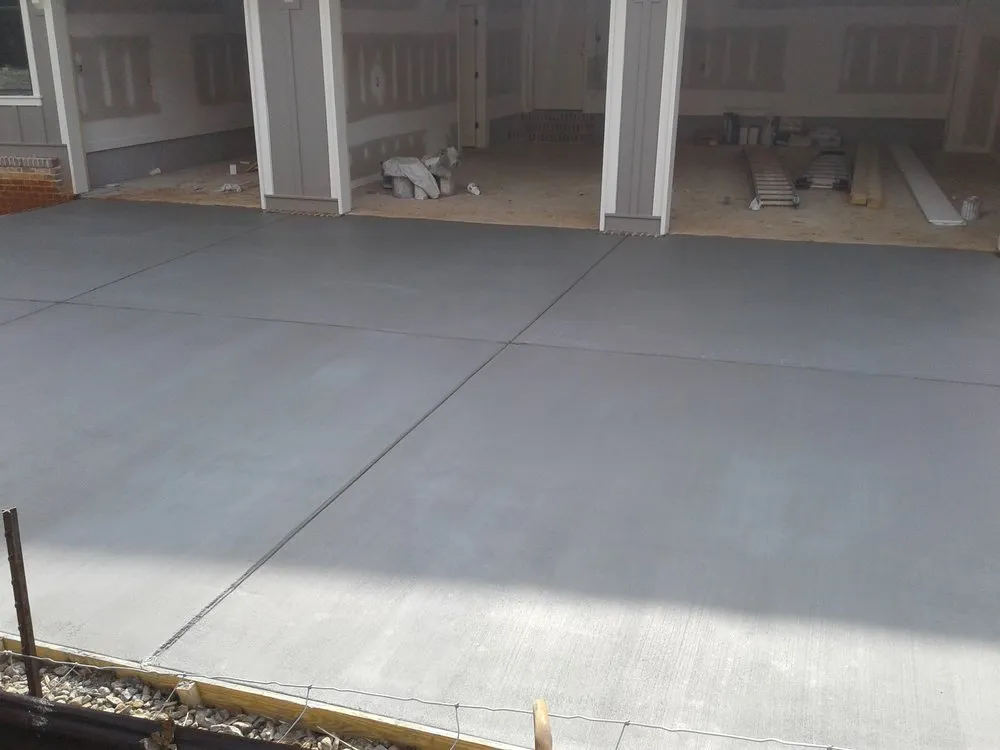 Professional residential landscaping in Mobile, AL by Young Guns Construction