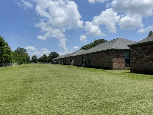 Young's Lawn And Tree Service