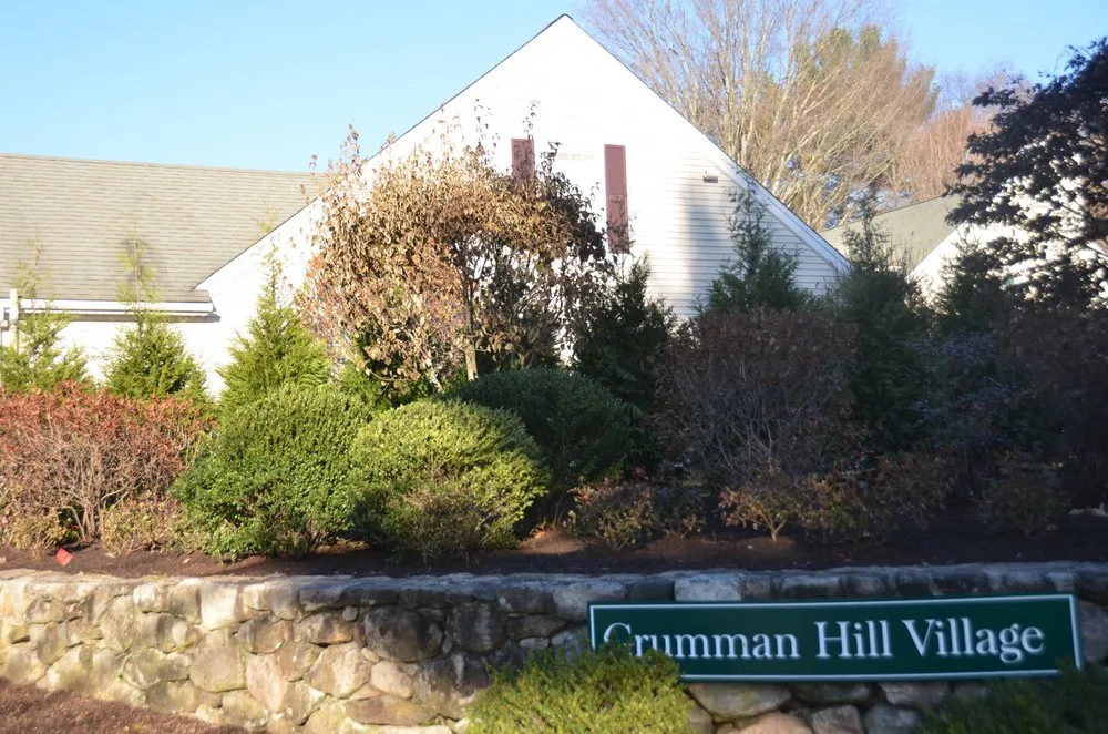 Reliable lawn care service in Newtown, CT - Young's Legacy Landscaping