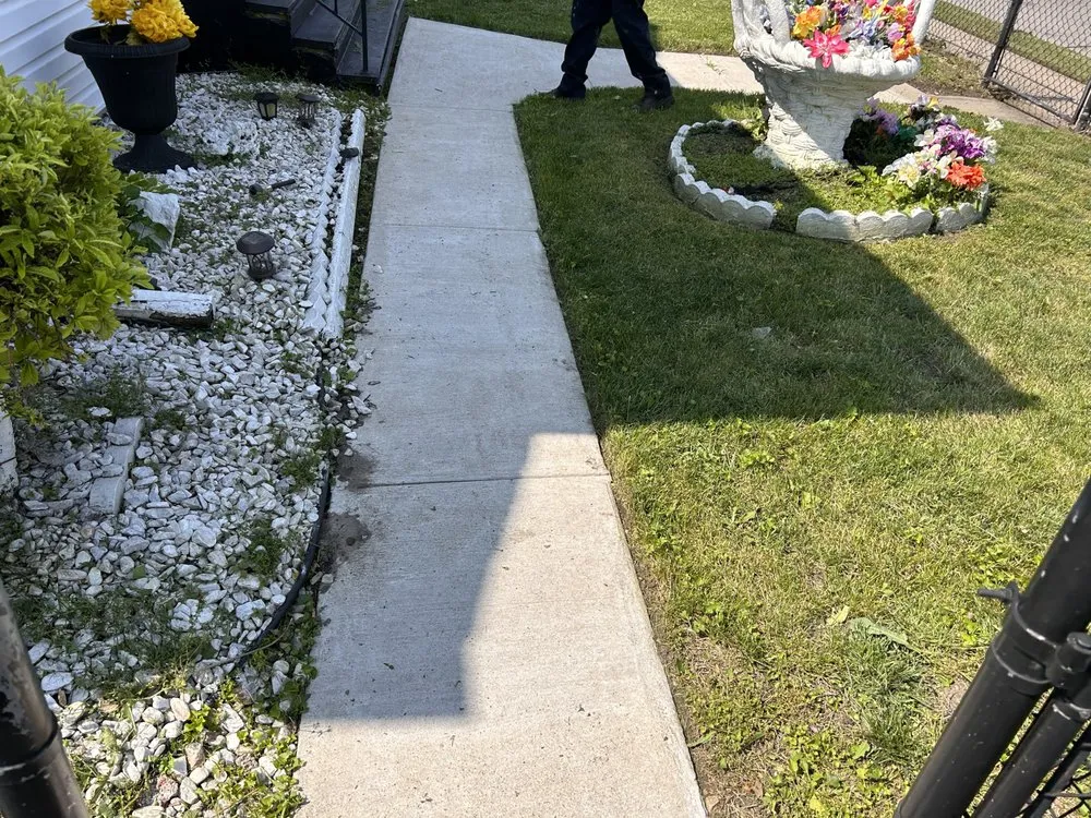 Reliable landscape design for outdoor upgrades across Centreville, IL - Young’s Precision Lawn Landscaping