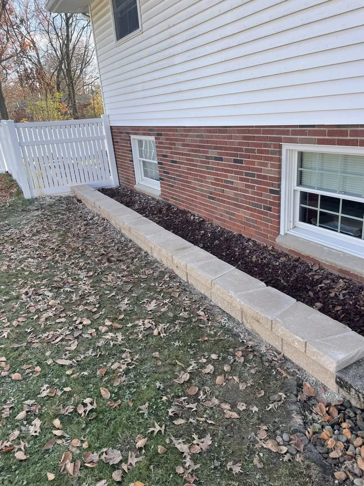 Expert garden landscaping experts serving Canfield, OH - Youngstown Lawn & Patio Design