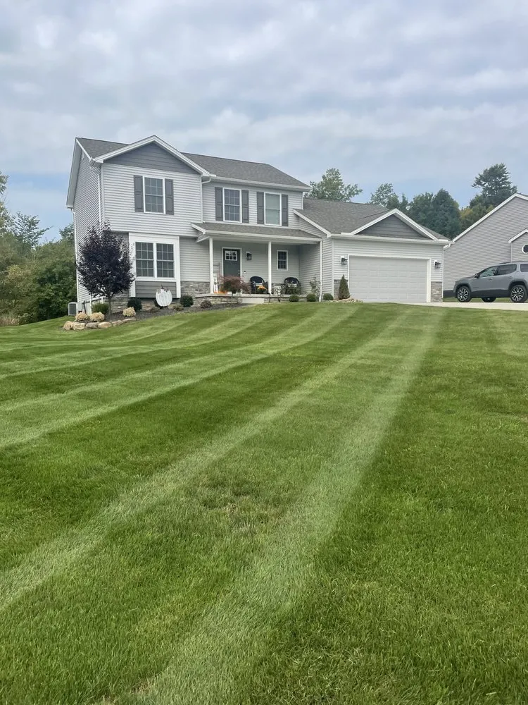 Local garden landscaping in Canfield, OH - Youngstown Lawn & Patio Design