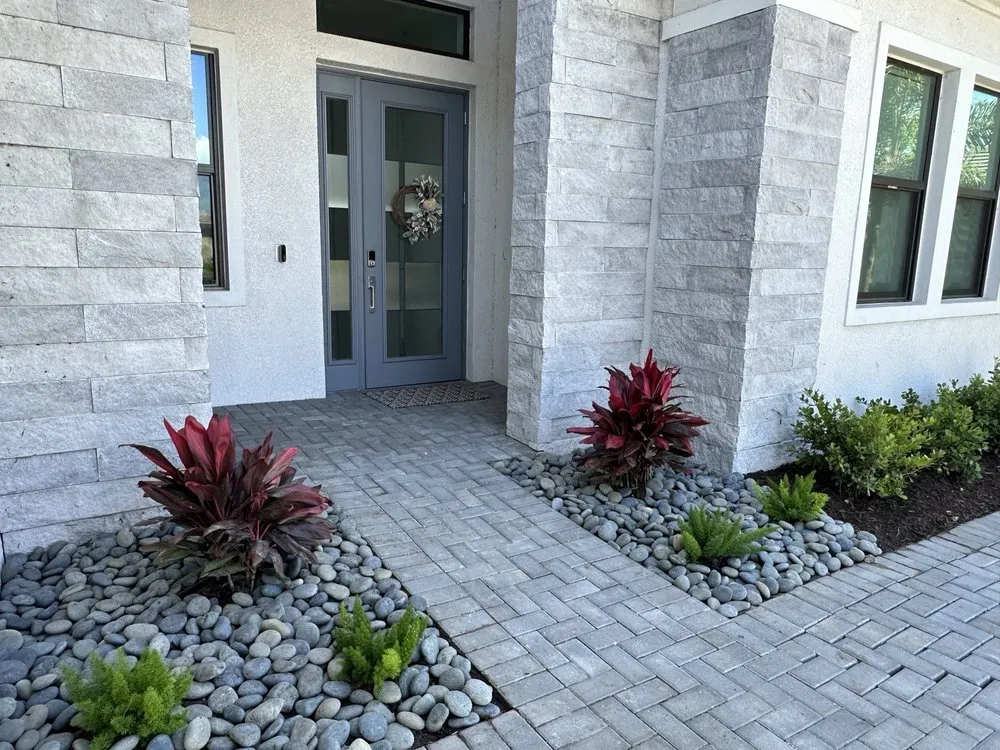 Professional landscape design near you in Sarasota, FL by Younkman's Bamboo Gardens