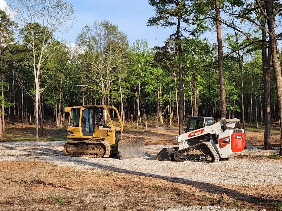 Trusted landscape installation for beautiful yards in Broken Bow, OK by Younts Universal Services