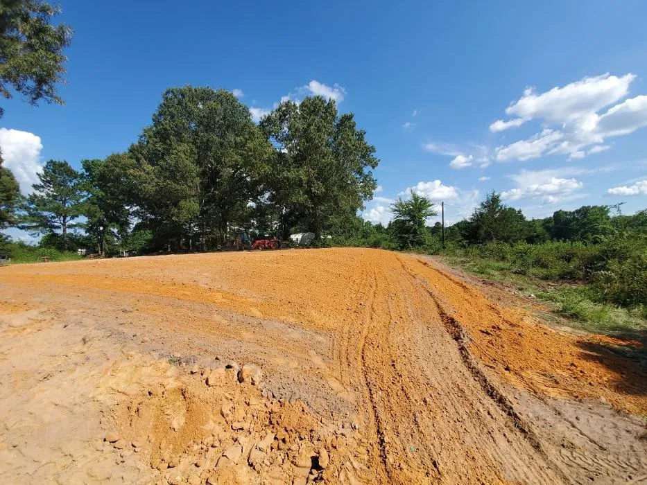 Trusted yard cleanup service experts serving Broken Bow, OK - Younts Universal Services