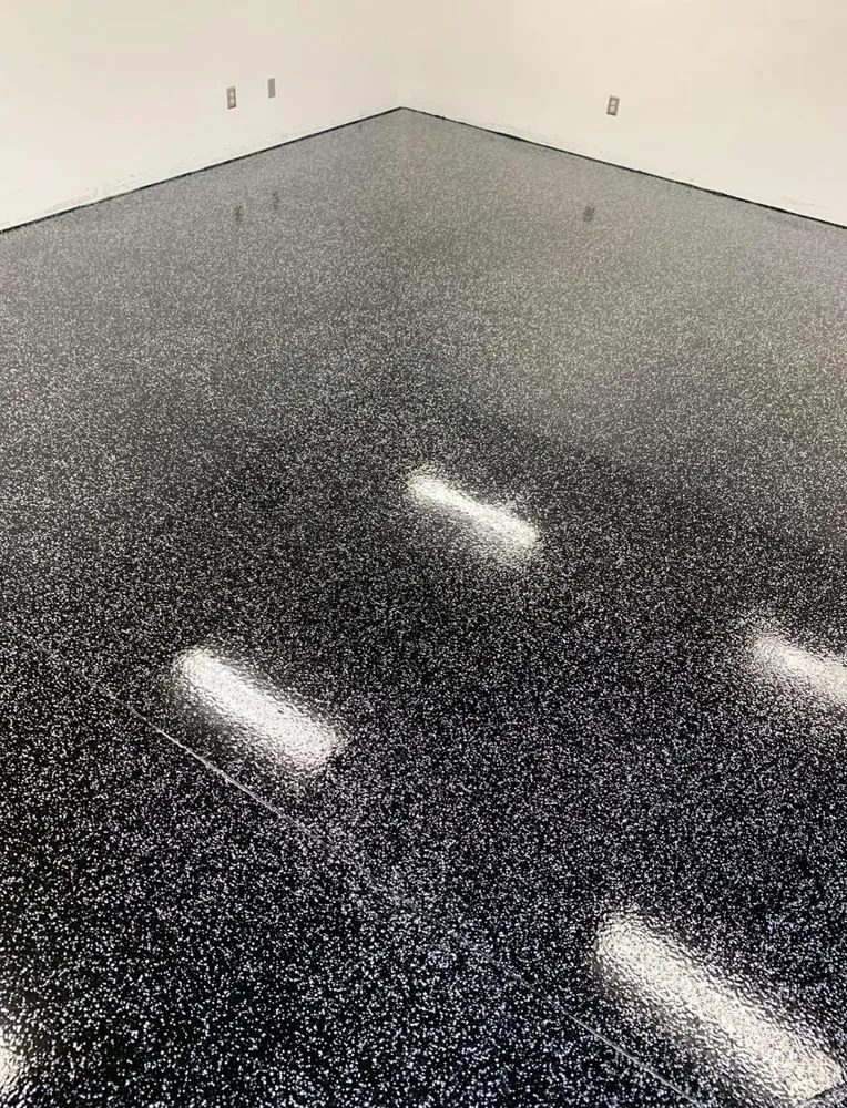 Custom lawn mowing service in Lake Elsinore, CA by Your 1stop maintenance