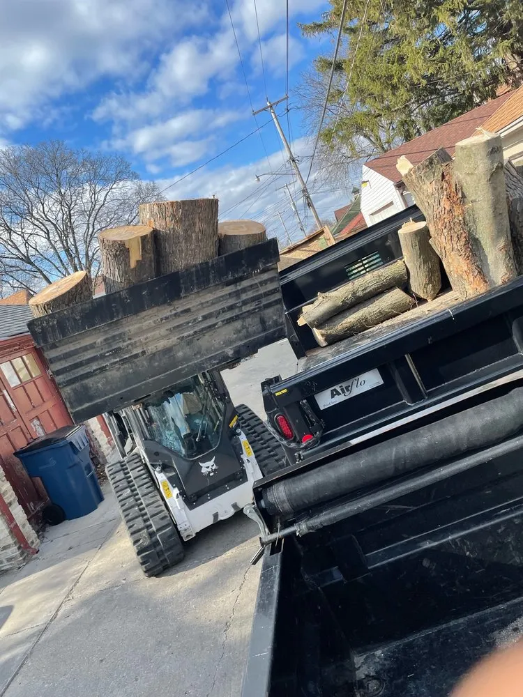 Reliable outdoor landscaping near you in Milwaukee, WI by Your Friendly Neighbor Landscaping & Tree Service