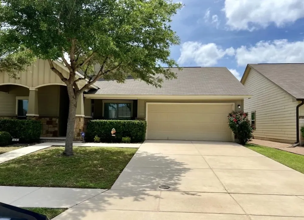 Expert yard cleanup service in New Braunfels, TX by Your Lawn Dude by Legacy Lawn