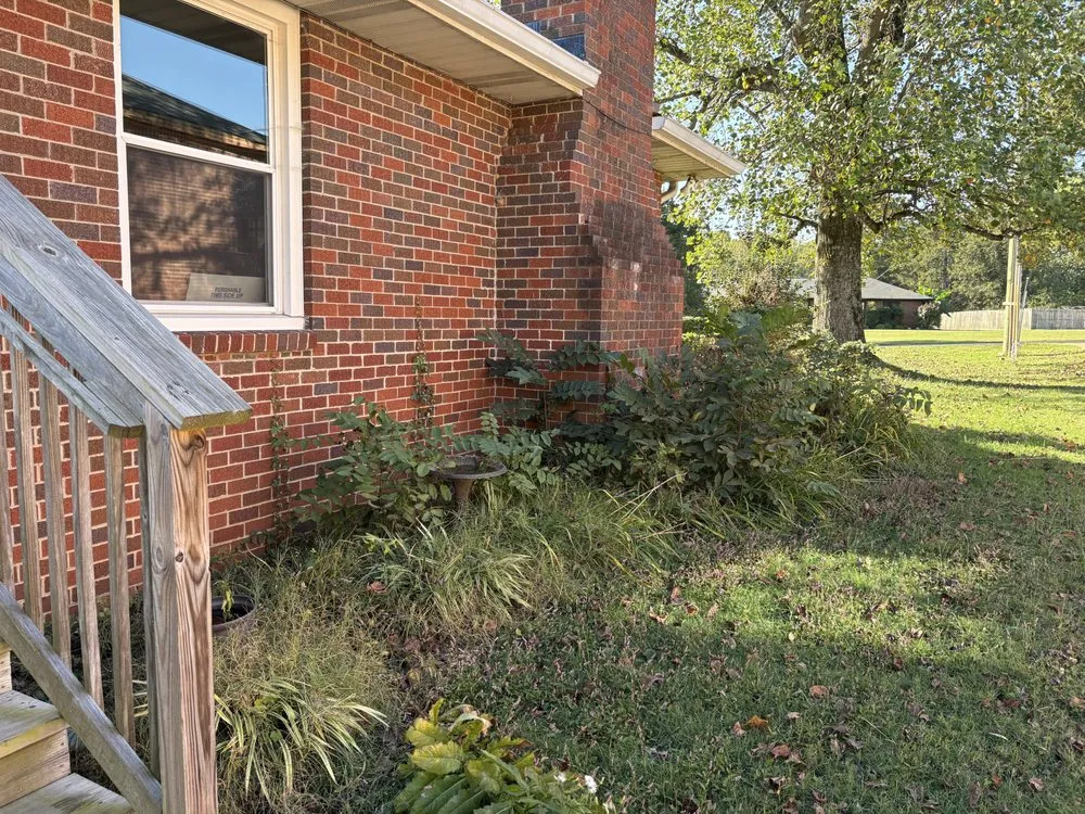 Custom residential landscaping for homes in Hendersonville, TN by Your Lawn Guy