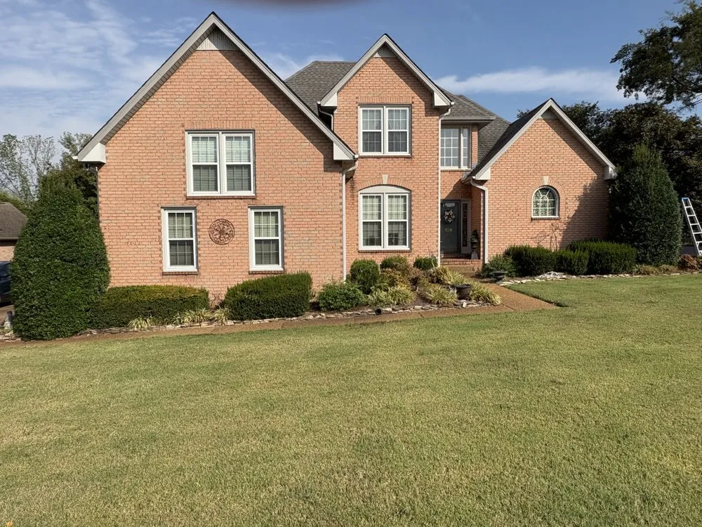 Affordable yard maintenance in Hendersonville, TN by Your Lawn Guy