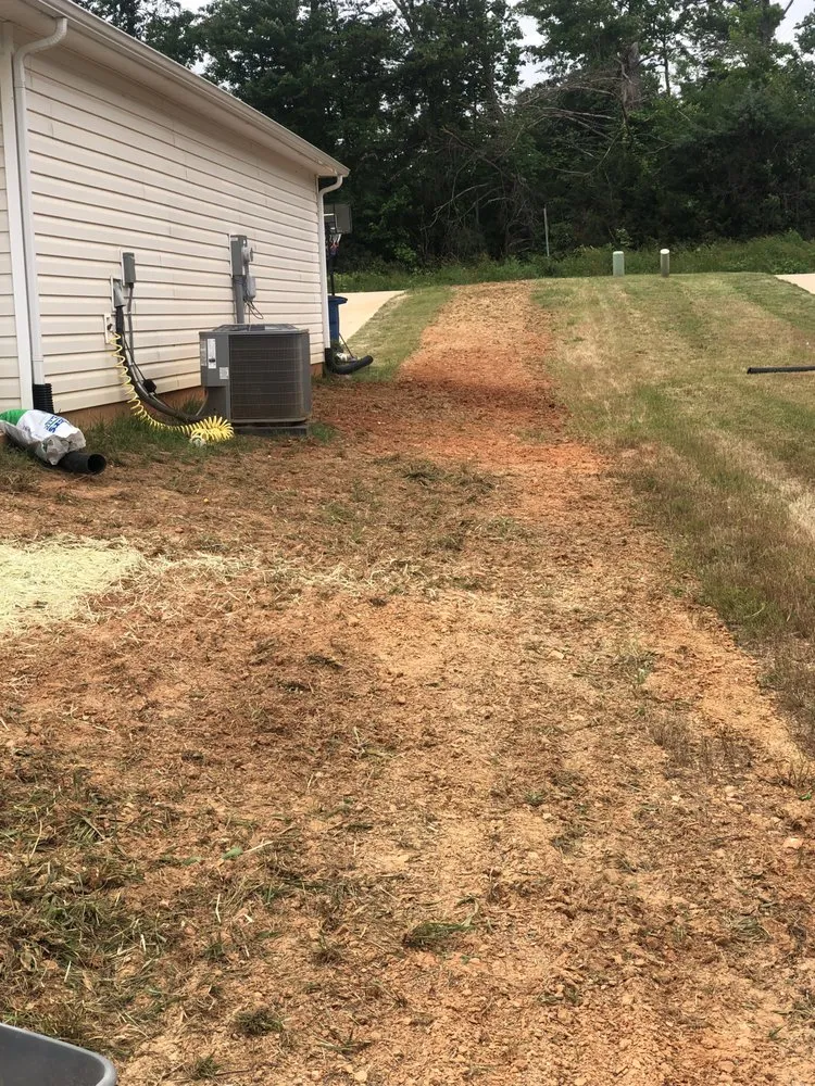 Expert lawn mowing service experts serving Kings Mountain, NC - Your local Lawncare and Landscaping