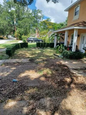 Your Neighborhood Lawn Service Logo