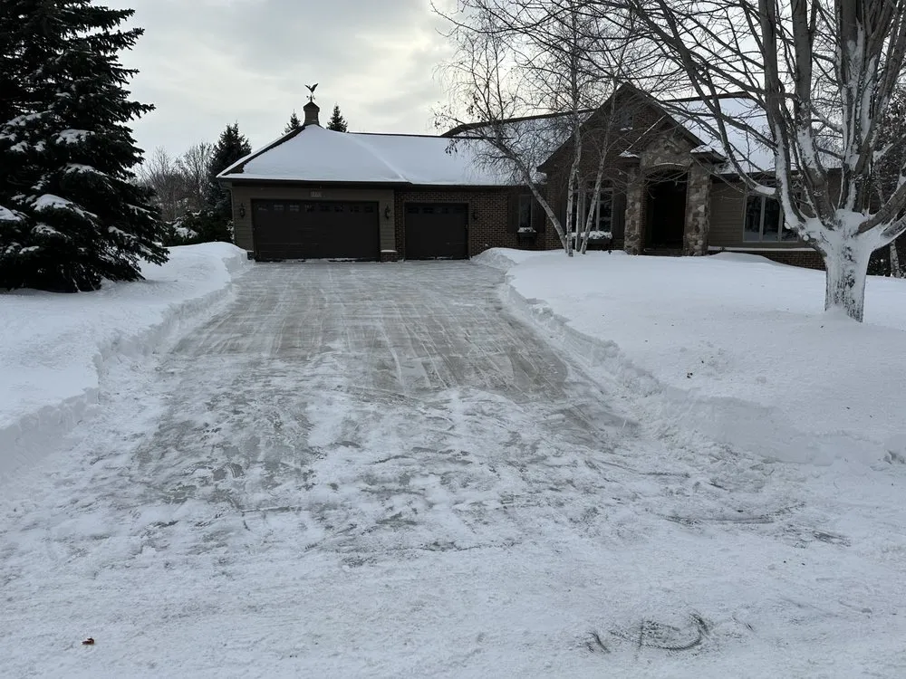 Expert yard cleanup service for homes across Chaska, MN - Your Outdoor Helper