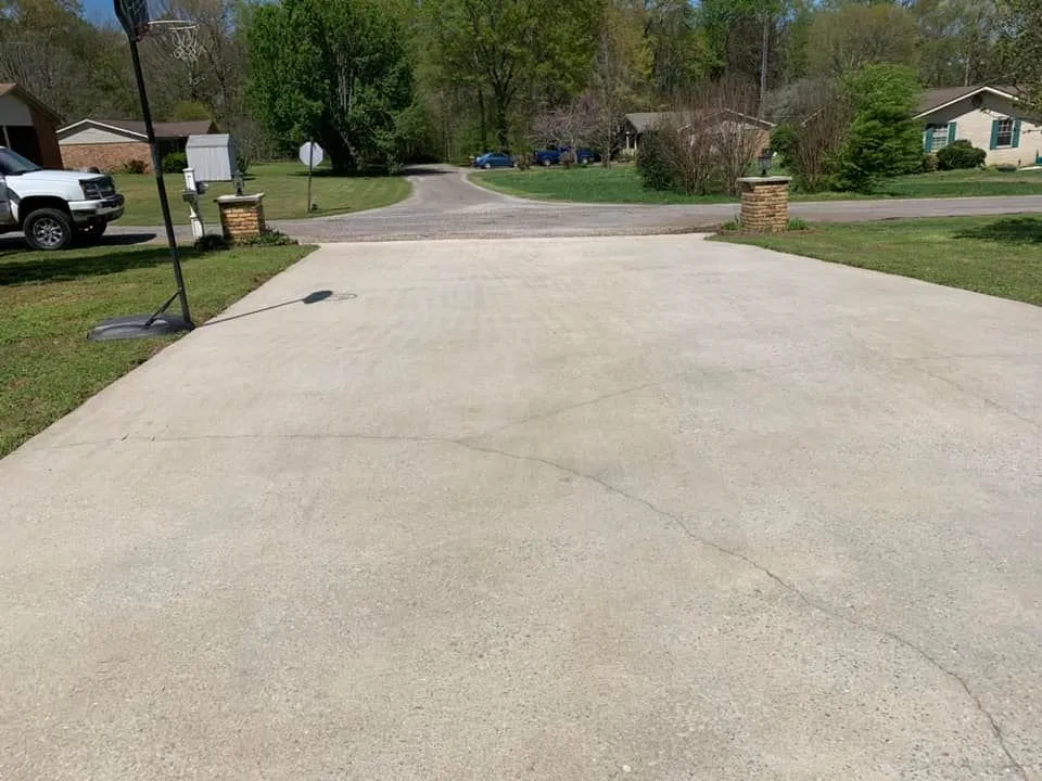 Local outdoor landscaping in Russellville, AL by Yovani Lawn Care