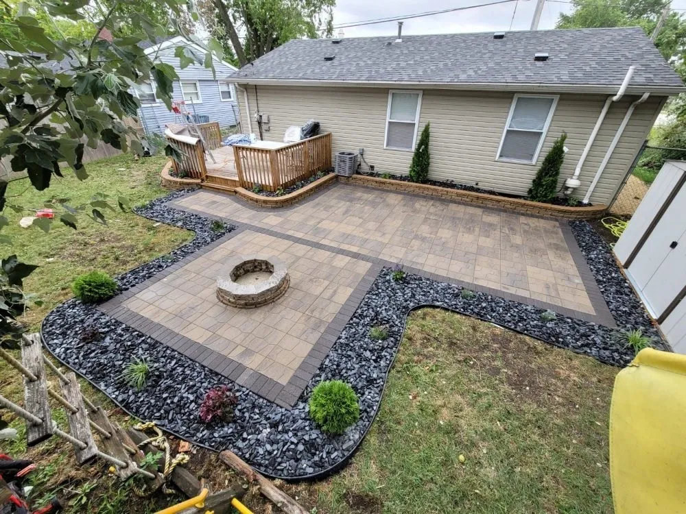 Top-rated landscape installation for homes across Romeoville, IL - Y&R Landscaping