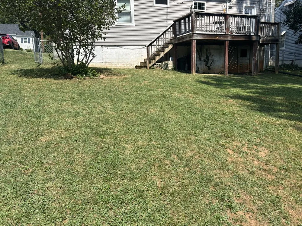 Local outdoor landscaping for residential properties in Lynchburg, VA by Yrn Mowing