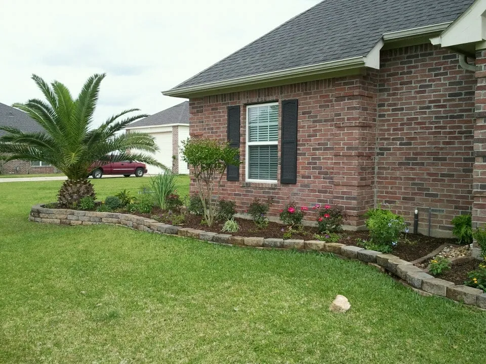 Professional residential landscaping for residential properties in Waller, TX by YSG Landscaping
