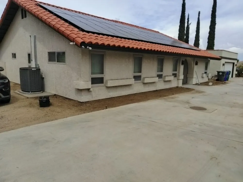 Custom outdoor landscaping experts serving Joshua Tree, CA - Yucca Landscaping