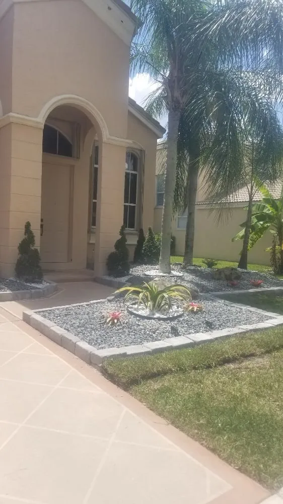 Trusted lawn care service for residential properties across Miami, FL - Yunet's Landscaping