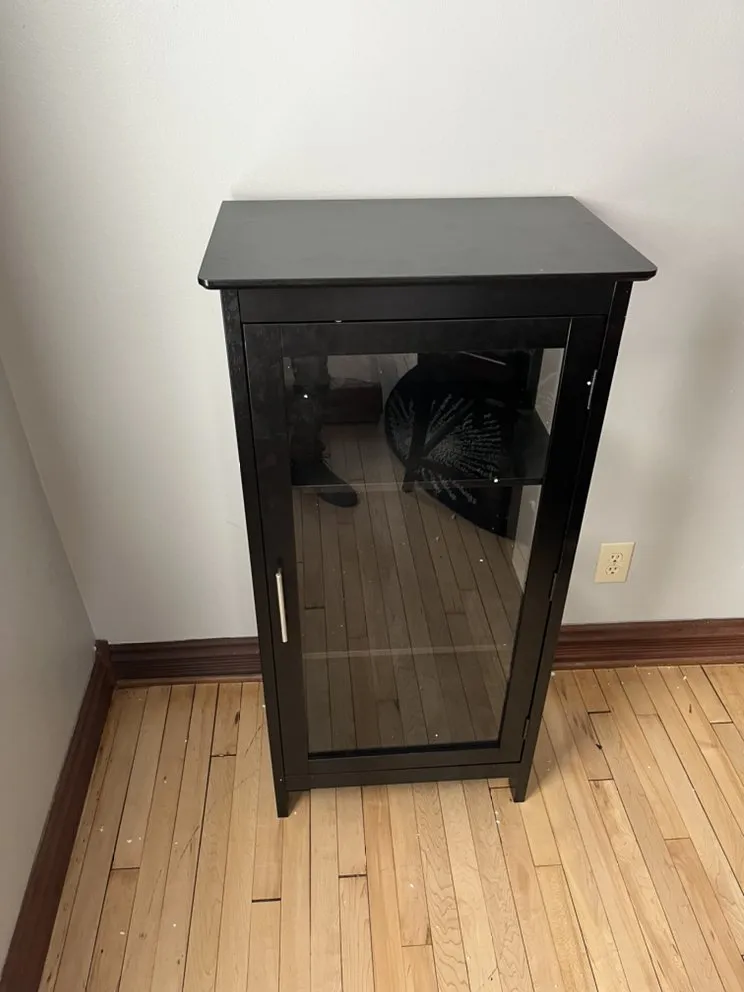 Custom lawn mowing service in Milwaukee, WI by Yung Buckz