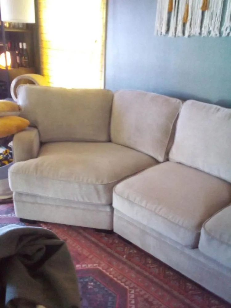 Custom lawn mowing service for outdoor upgrades across Milwaukee, WI - Yung Buckz