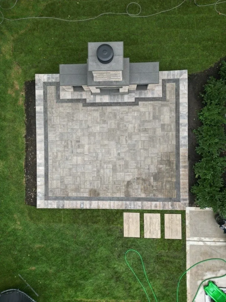 Local yard cleanup service in Willowbrook, IL - Yuritzy 4 Landscaping