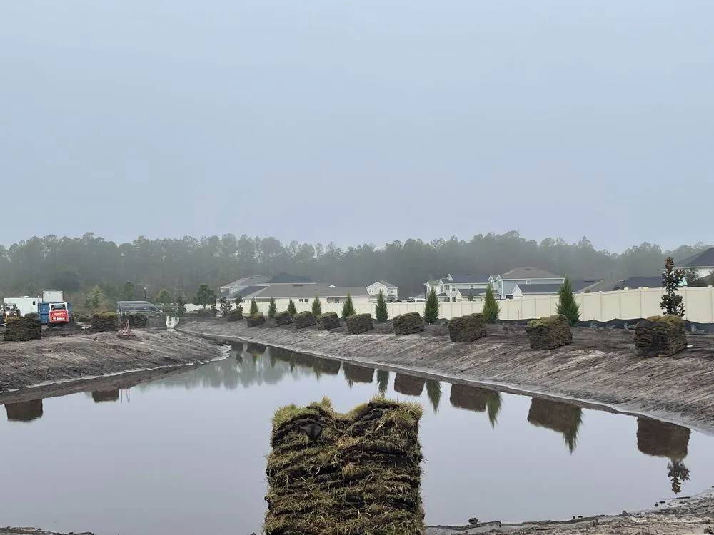 Trusted yard cleanup service experts serving Jacksonville, FL - YY Sod&mulchs